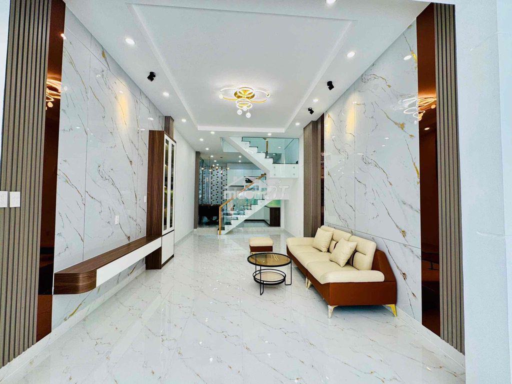 Nhà đẹp nội thất cao cấp - sát mặt tiền âu cơ - 2