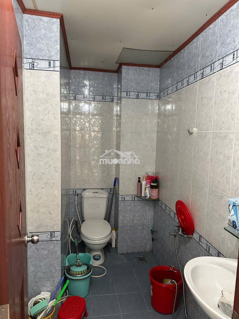 Pass phòng tạ quang bửu q8 – không tiếp môi giới – chỉ cho 01 nữ thuê