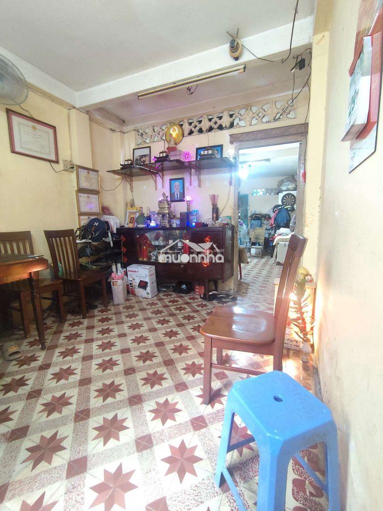 Hxh ngủ nhà trần hưng đạo-41mv chỉ 8tỷ2-3tầng-du khách đầy hẻm