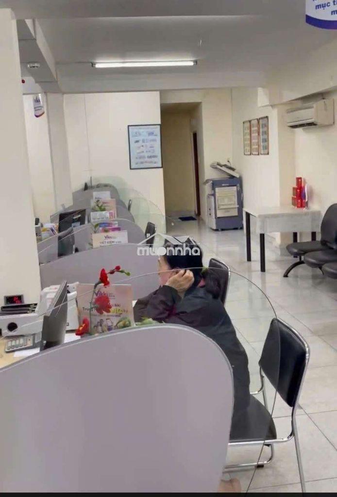 Cho thuê nhà mặt tiền vị trí đẹp – trung tâm quận 3 - 3