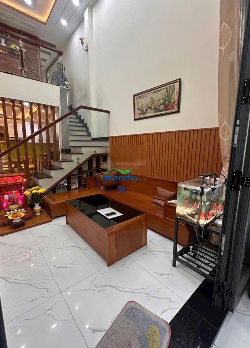 Nhà chính chủ cần bán gấp - đường nguyễn văn quá q12 - dt: 4 x 20 đúc lửng hẻm thông xe hơi 4c - 4