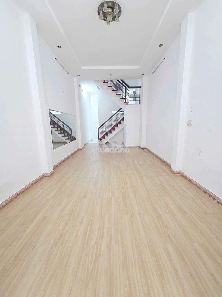 Nhà thuê phạm văn xảo. quận tân phú (2pn, 2wc) hẻm xe hơi.dtsd 192m2 - 3