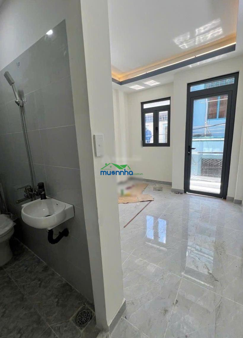 Bán nhà 3 tầng 4 phòng ngủ, lưu hữu phước, 39m², giá tốt, bán nhanh, chỉ 4.3 tỷ