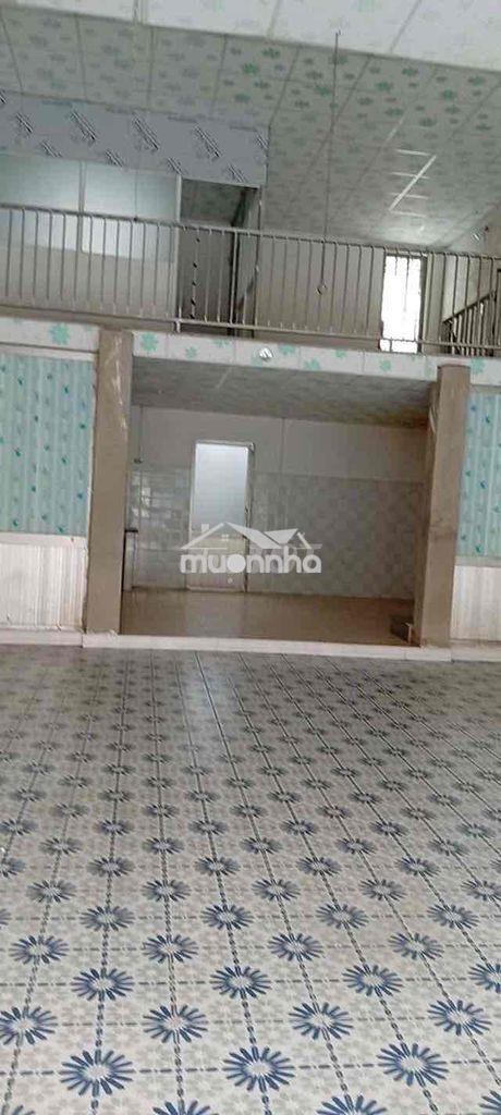 Nhà mt chợ tương bình hiệp kinh doanh chỉ 5tr
