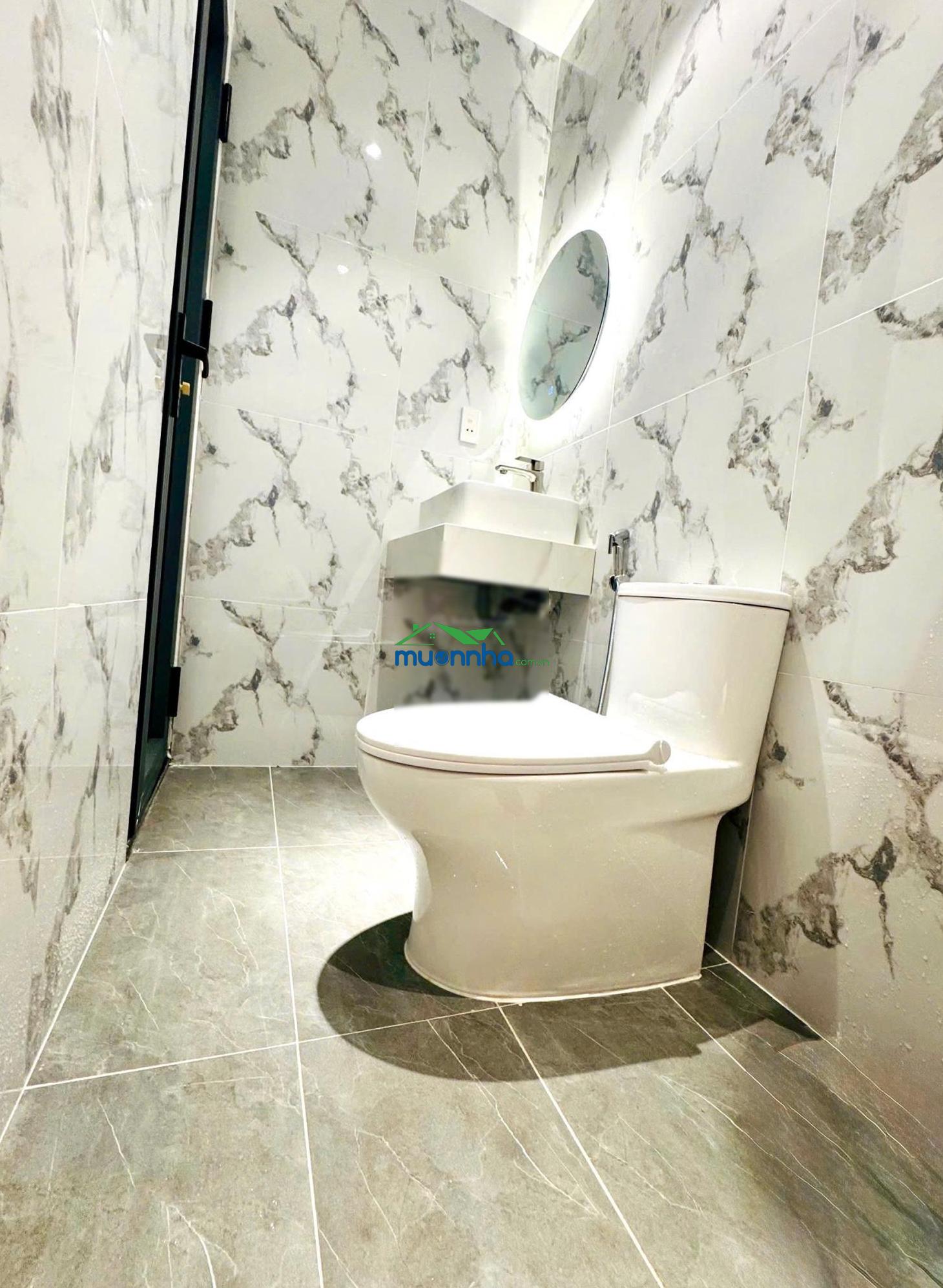 Nhà mới hoàn thiện hẻm 1206/huỳnh tấn phát, p. tân phú q7 liền kề phú mỹ hưng dt 32m2 giá 4tỷ580tr - 4
