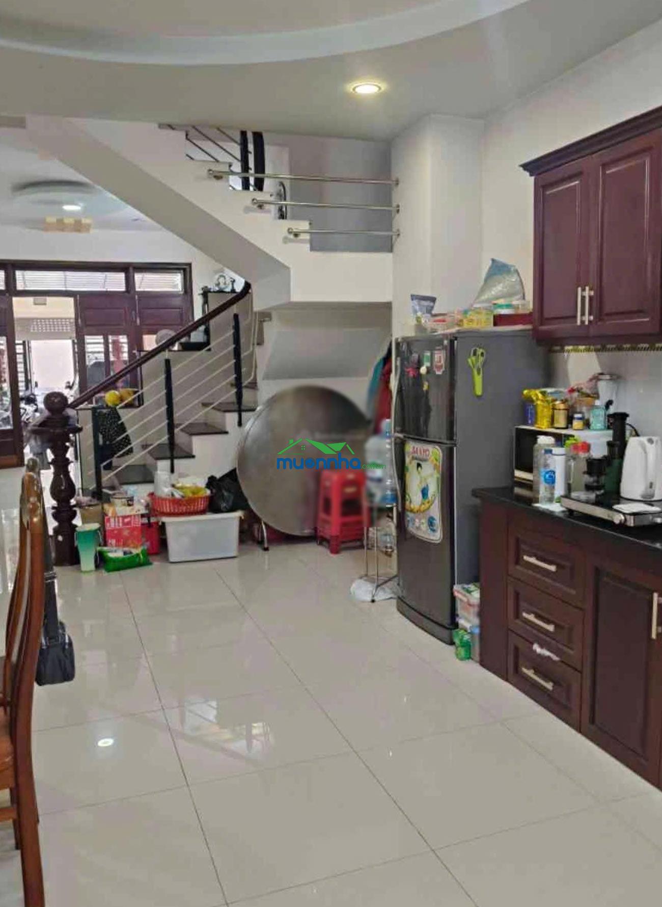 Nhà bán kdc an sương, đối diện cv. ngang 4.5x20, 4 tầng giá chốt trong tuần 9.5 tỷ. bớt chút lộc