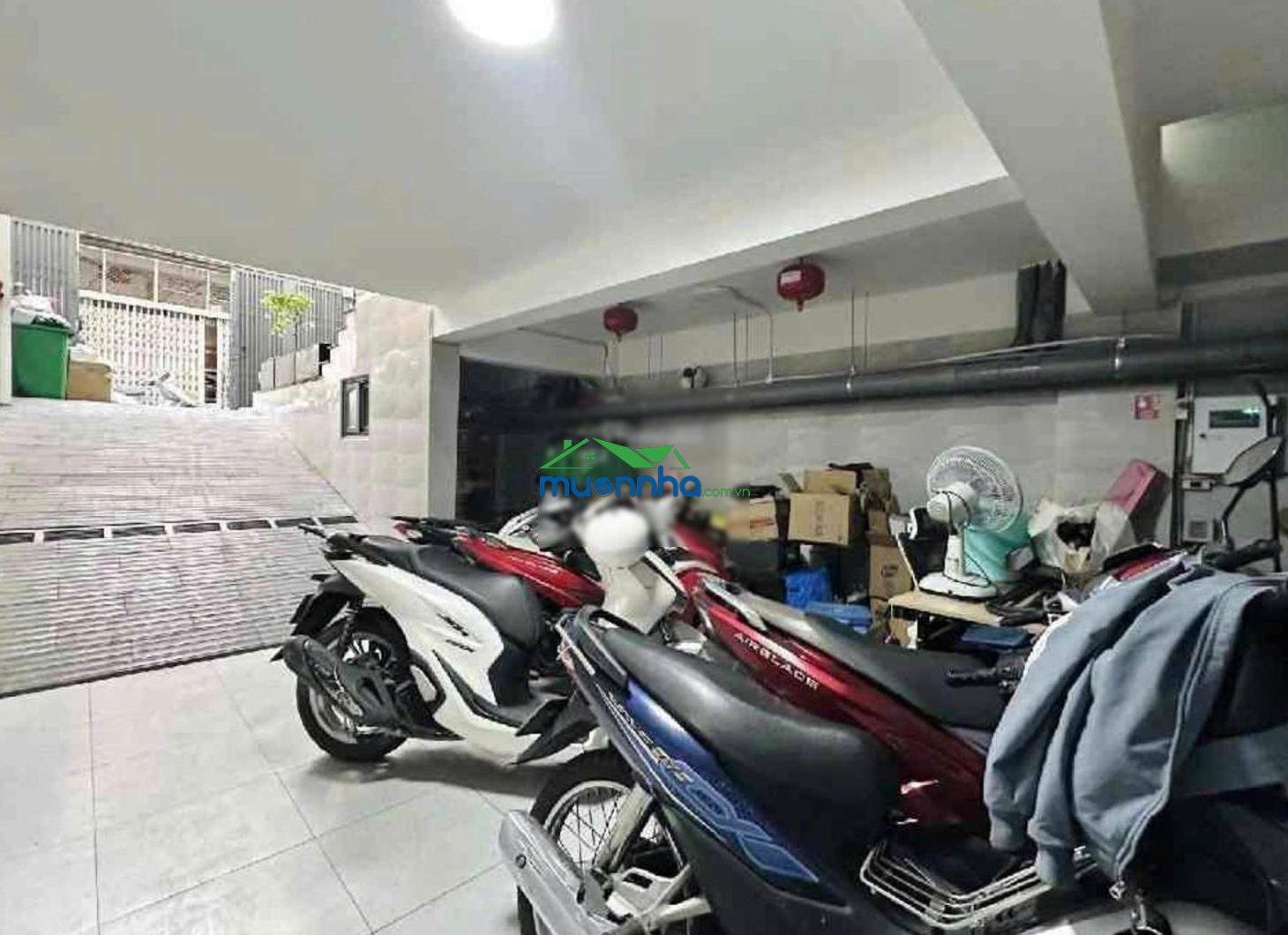Tòa chdv ngay phan xích long, 127m2x6 tầng thang máy vivu, 11 phòng chdv, dòng tiền ~125tr/tháng