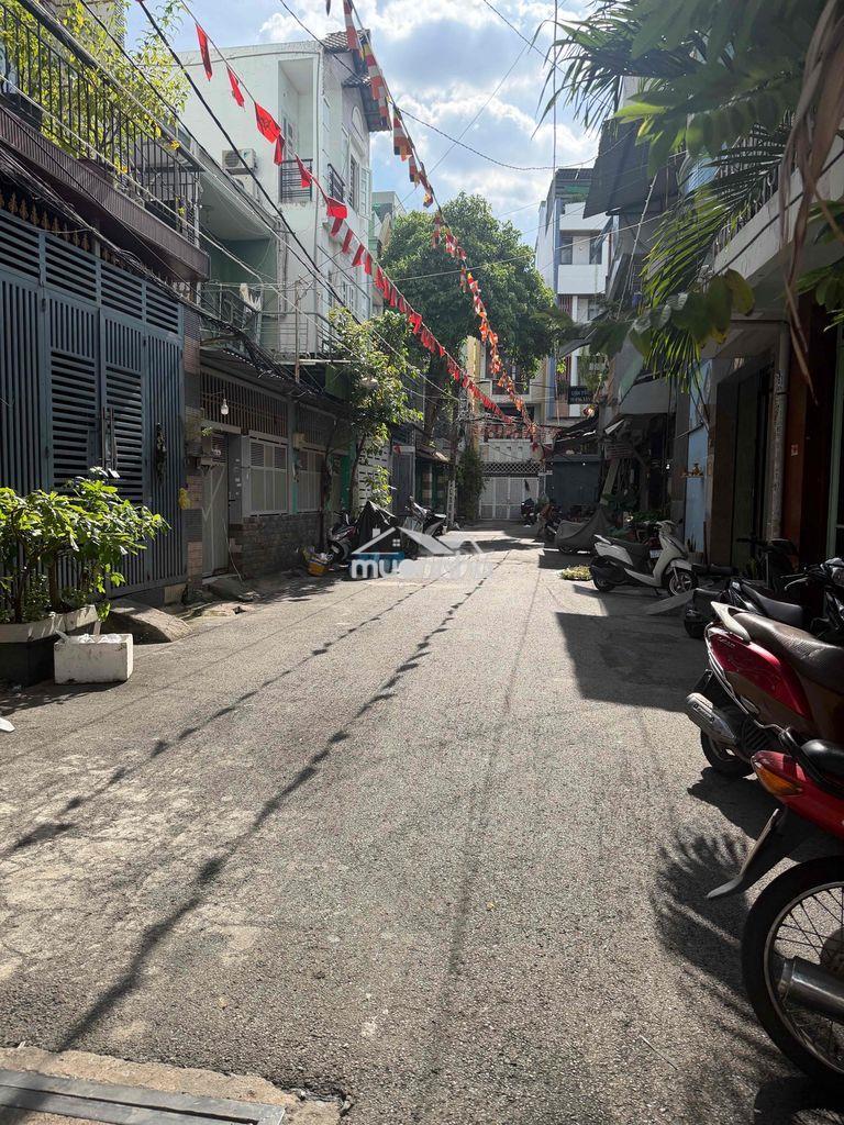 Nhà hểm 8m p10 bầu cát 4x16 4 tầng nhà đẹp full ve ở liền