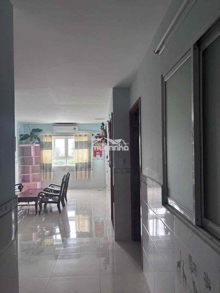E cư dân cần bán căn hộ 72m2 2pn 2wc ban cokng hướng nam mát mẽ