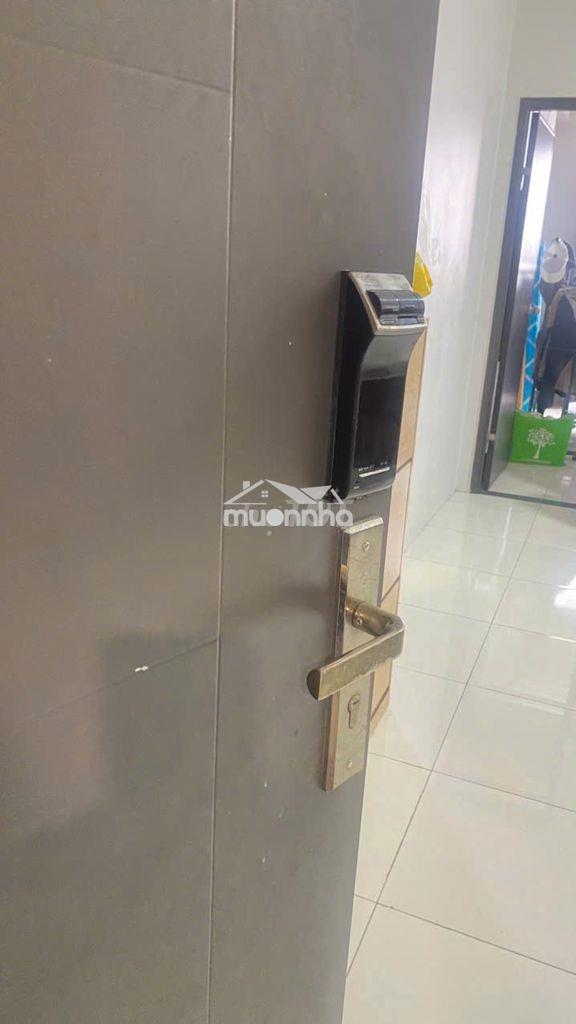 Chi thuê căn hộ sky9, 63m2 2pn 2wc ban công, có nội thất gần full, 8tr - 2