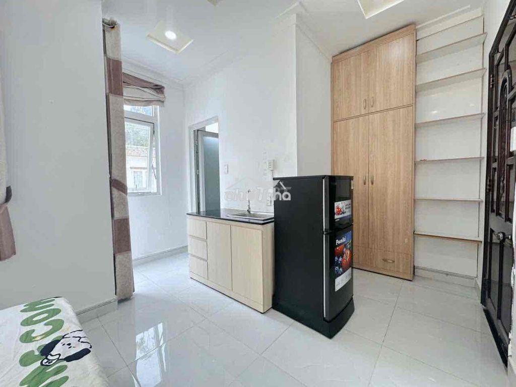 Phòng mới có ban công cửa sổ trung tâm phú nhuận - 2