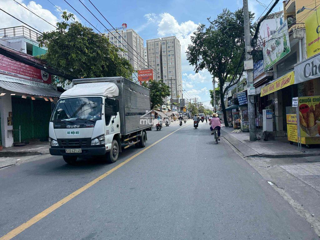 Nhà bà hom, hxh, 5x9m, shr, 2pn gần chợ phú lâm 4,x tỷ. - 4