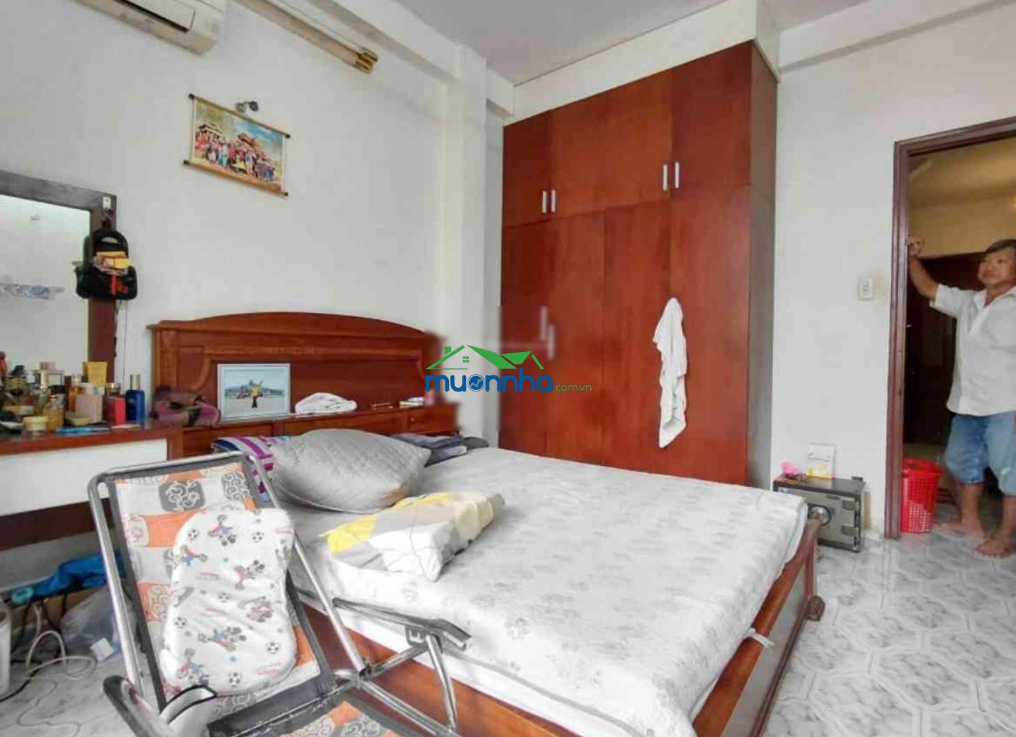 Chủ đi định cư - bán gấp nhà hxh 4 tầng phạm văn hai - 55m2 - khu dân trí - hẻm thông sạch - 11,5 t