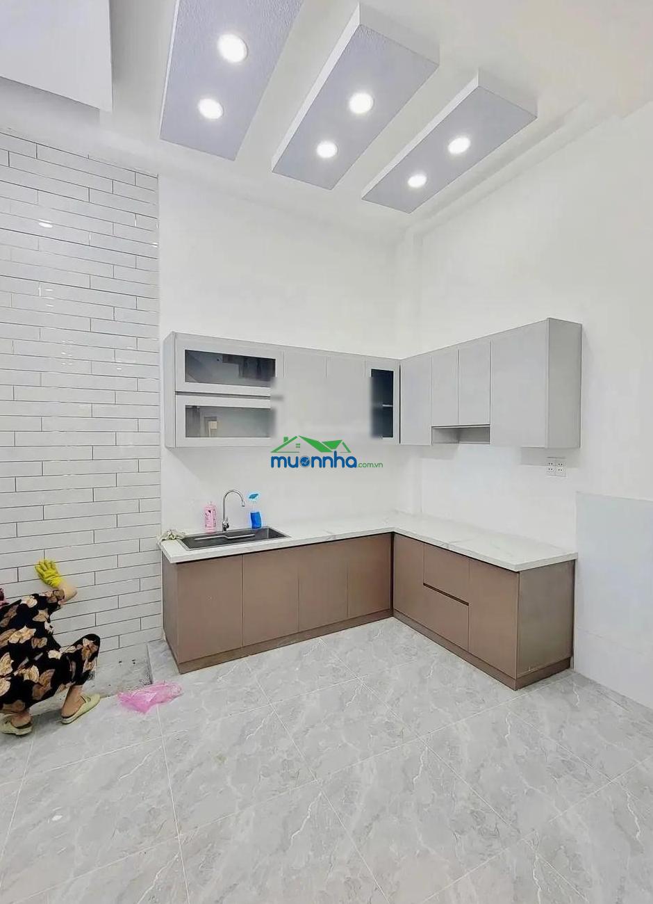 Bán nhà đường nguyễn văn luông, giá 700 triệu, 1 lầu, 43,7m, 10m ra đường lớn - 3