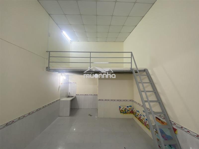 Nhà trọ sân vườn