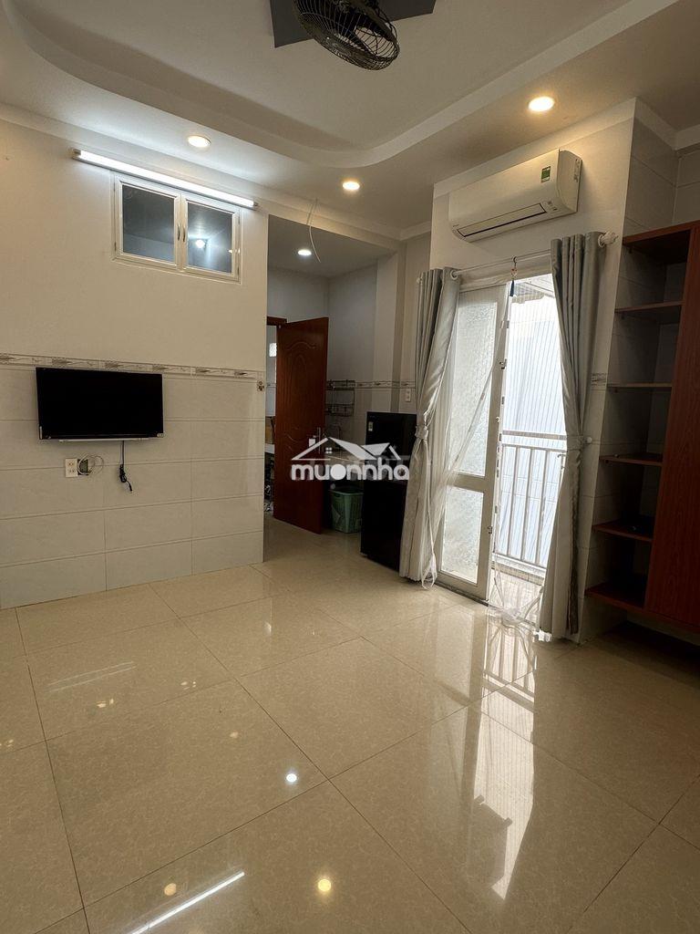 Cho thuê phòng đầy đủ nội thất, dt 25m2, đường hoàng văn thụ