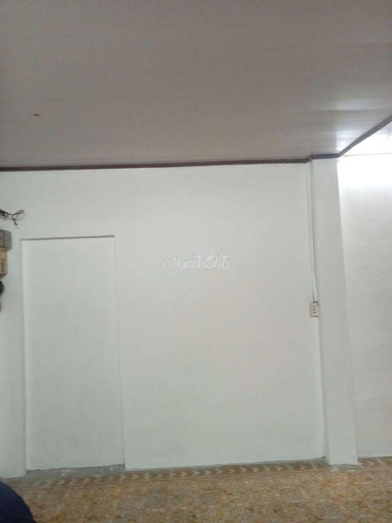 Nhà lê hoàng phái p17 dt 4x12m gác suốt 2pn - 3