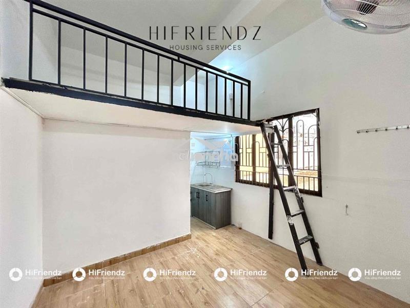 Duplex cửa sổ trời siêu thoáng gần vòng xoay phú lâm q5 q6 q11