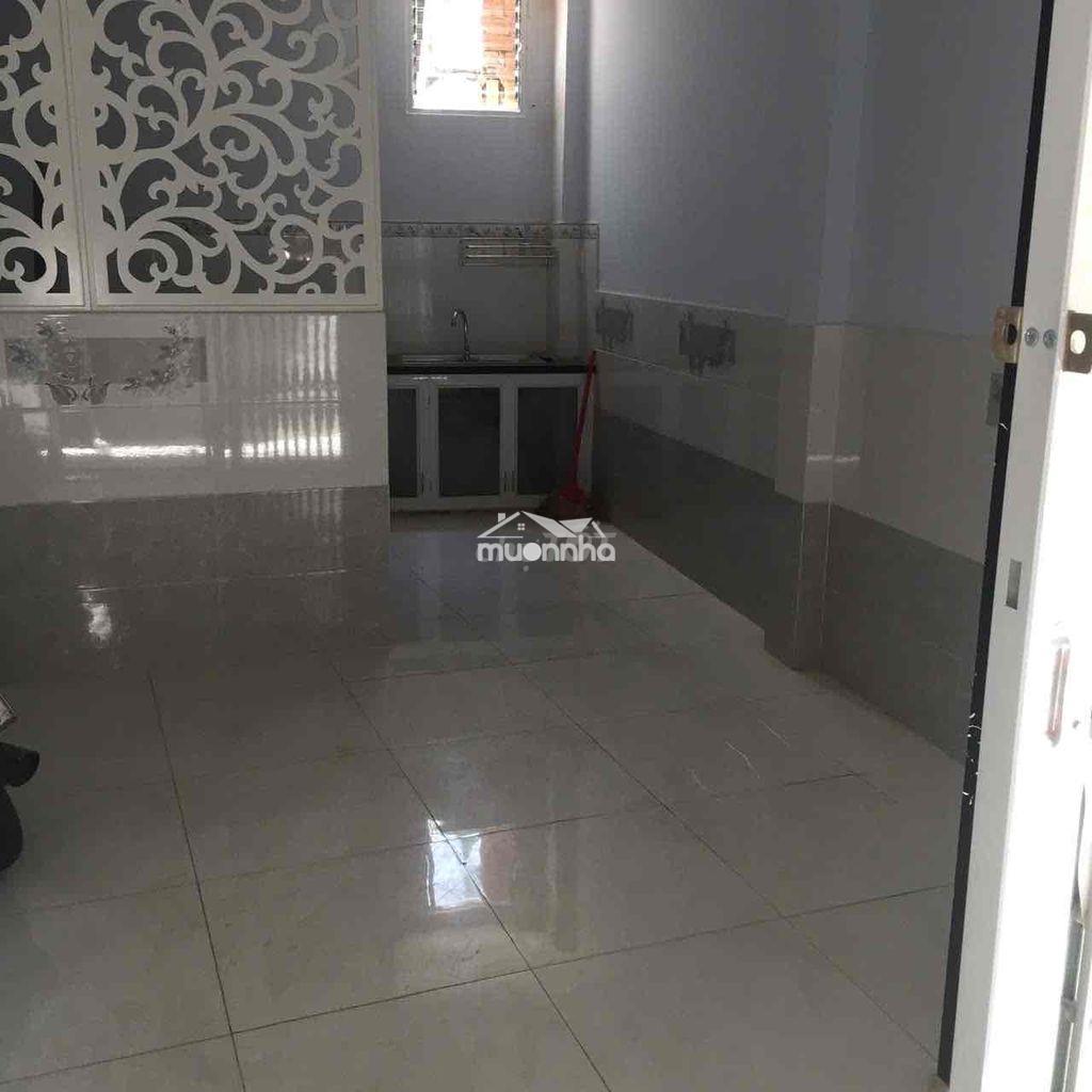 Nhà nguyễn thượng hiền, gv, 1 trệt 2 lầu, 4,2mx7m, 3 phòng ngủ, 3wc - 2