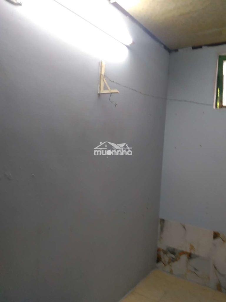 Nhà mặt tiền phòng trống sạch sẽ yên tĩnh giờ giấc tự do an ninh - 3