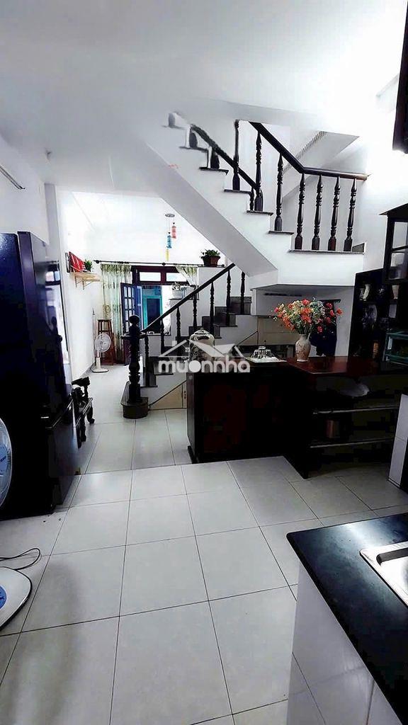 Cho thuê nhà cực đẹp đối diện trường công nghiệp thực phẩm: 4 x 13 m  - 3