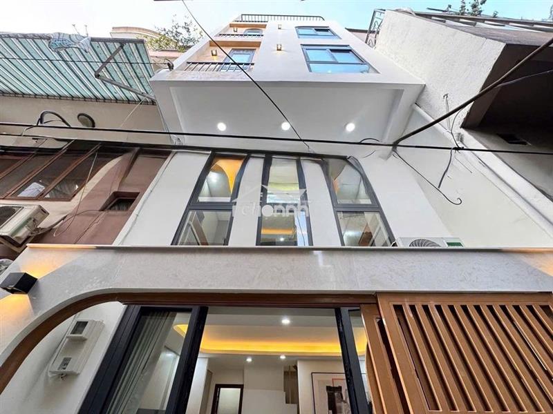 Nhà ở cao cấp ngay trần quang diệu, dt 4x6, sổ sẵn, giá *** 5tỷ9