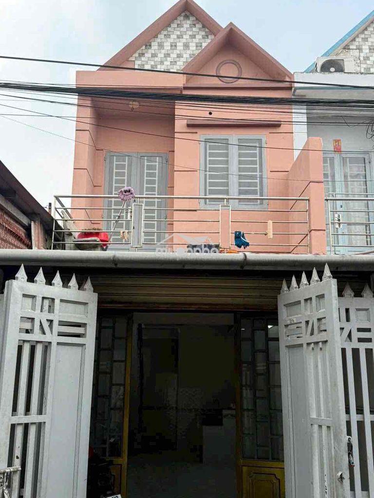Bán nhà ngay sát chợ bình chánh giá 920 triệu không phát sinh