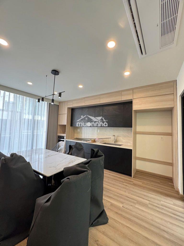 Cho thuê nhà phố soho, 5x19 1 trệt 4 lầu full nội thất có tháng máy