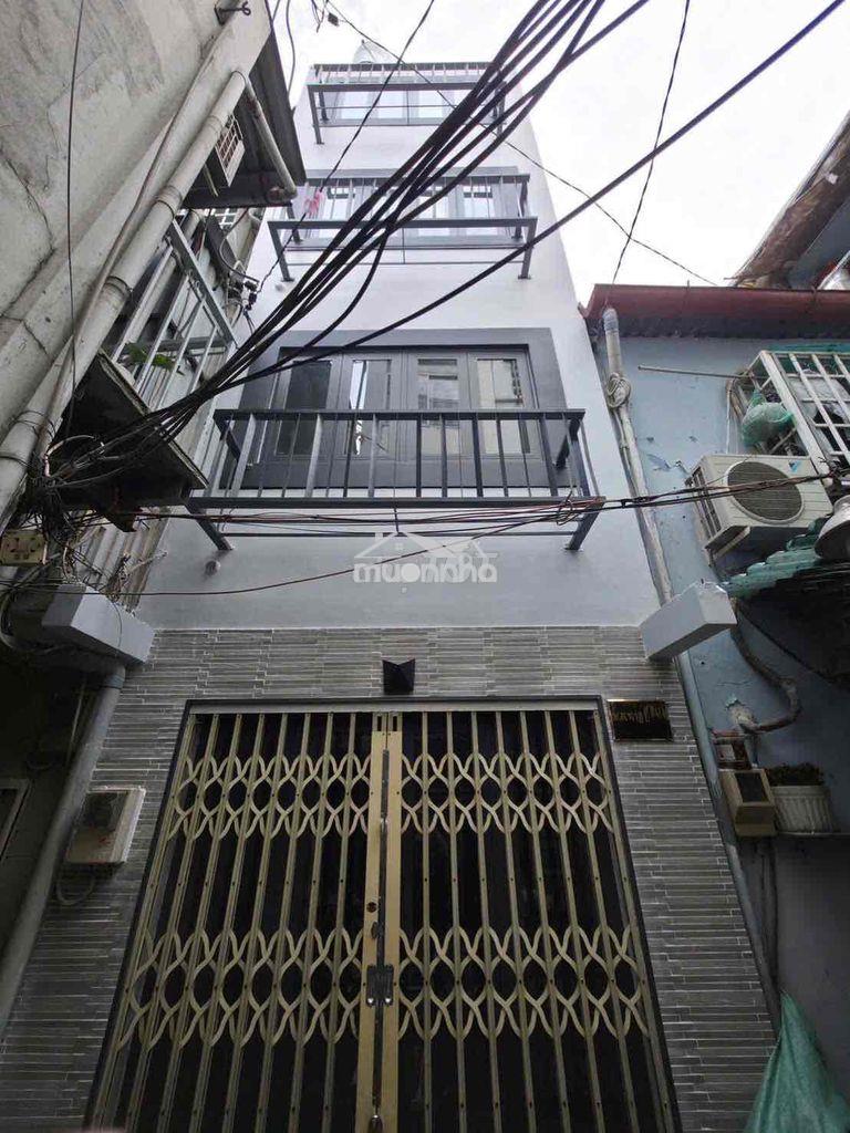 Cho thuê nhà quận 1 - 4 tầng 3 pn - 10 triệu