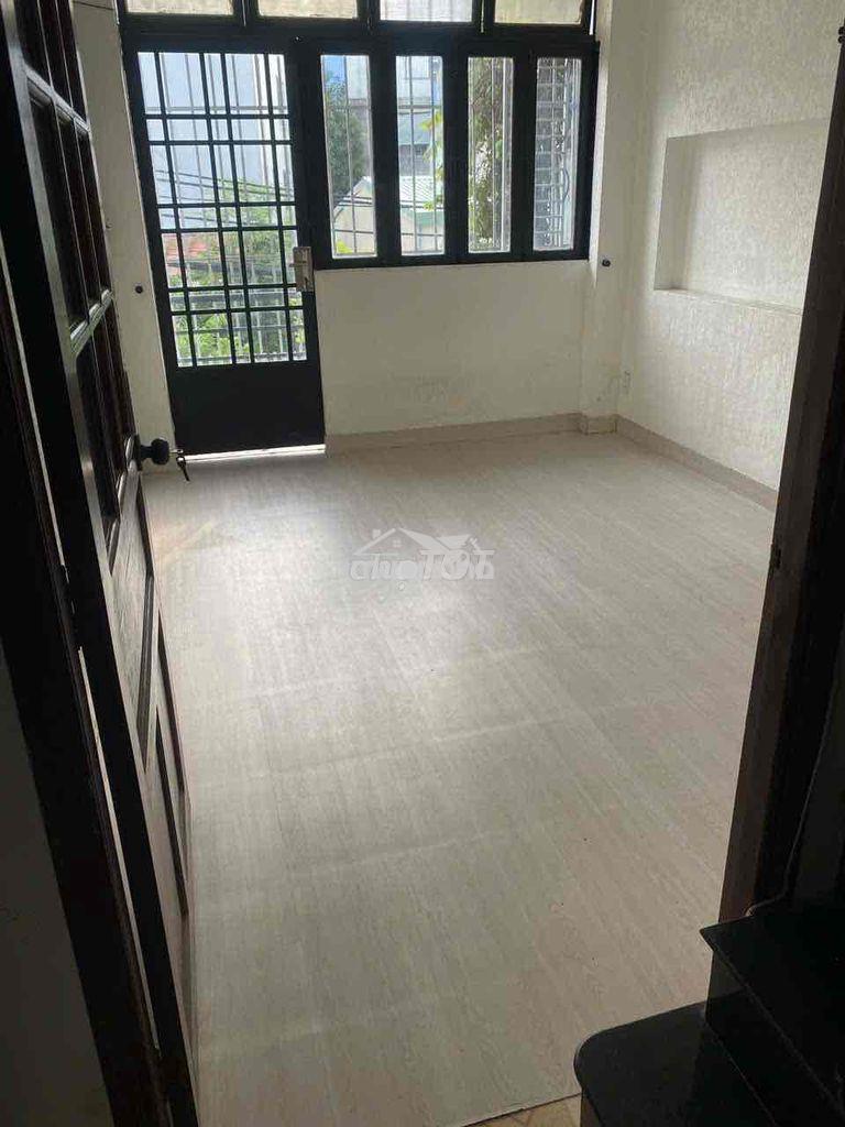 Nhà 2 tầng 3pn 3wc, hẻm 8m 16/ nguyễn thiện thuật q3, mới vô ở ngay