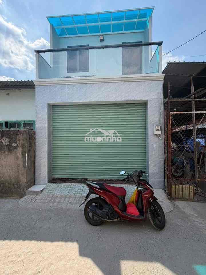 Nhà lầu đúc sổ hồng riêng ấp 9 tân thạnh đông hẻm xe hơi,gần chợ 3phút