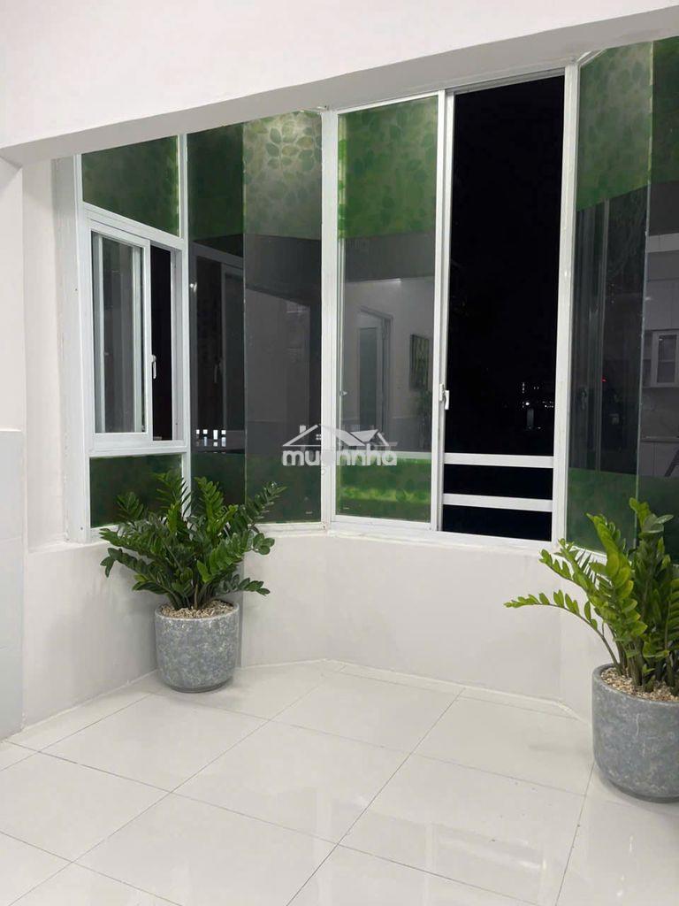 Cần bán căn hộ phan văn trị quận 5, dt : 56 m2, 2pn,  3.350 tỷ/căn - 2