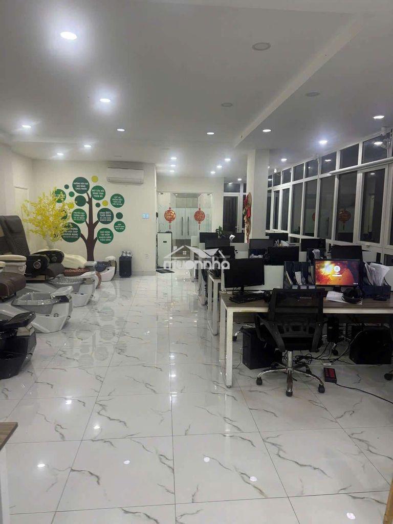Cho thuê sàn trống suốt tầng 2