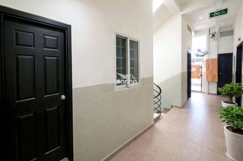 Phòng gác c.sổ thoáng + máy lạnh, thang máy - 4
