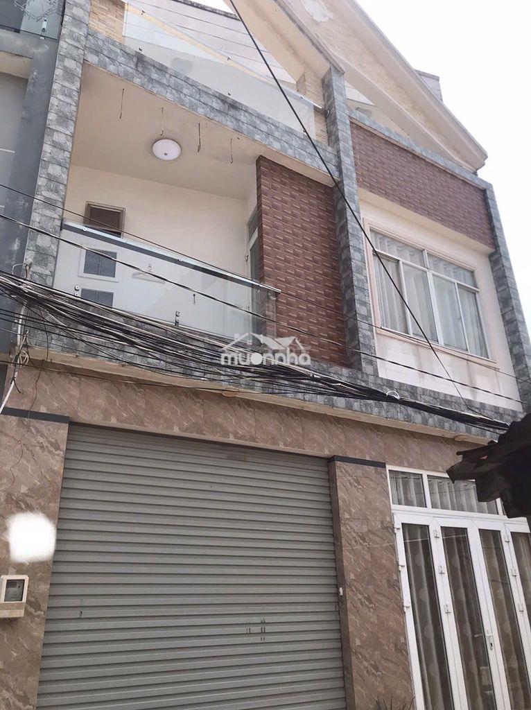 Nhà 3 tầng biệt thự  mới đẹp, 8m x 15m, 4pn, 4wc, hẻm 6m lý chiêu hoàg
