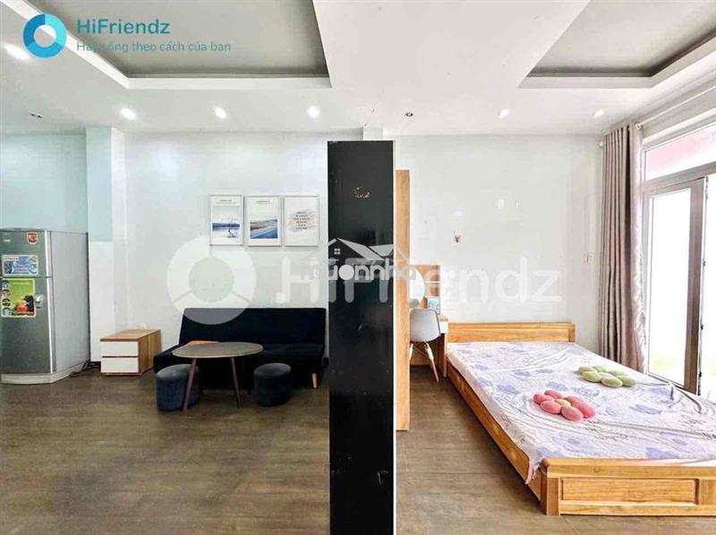 1 pn tách bếp bancol mặt tiền đường lớn full nt đầy đủ tiền nghi