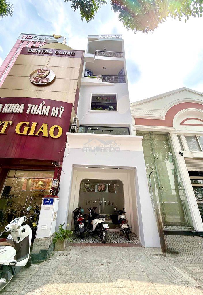 73 phạm ngọc thạch 83m2 6 tầng nở hậu đẹp