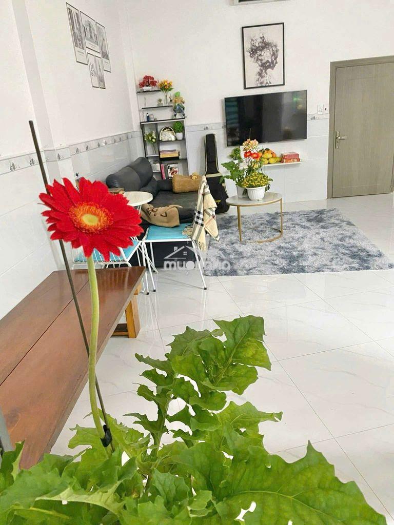 Nhà cách mạng tháng 8[5,5x6 - 1 lầu, 2pn, 2toilet] - 2