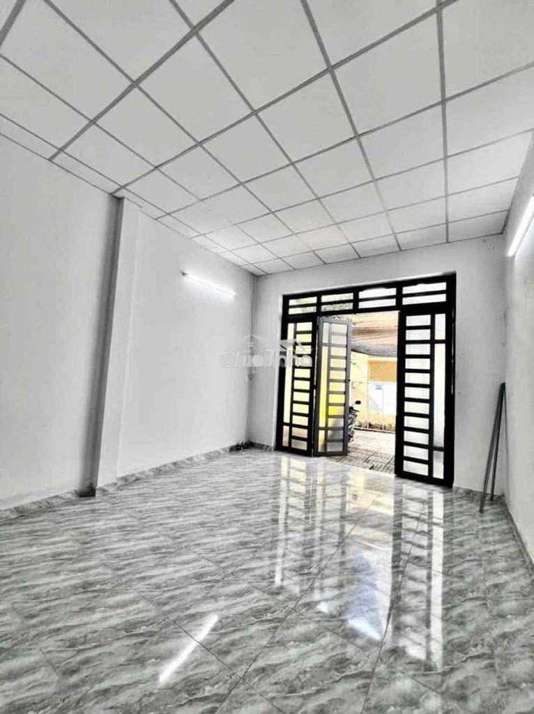 Bán nhà q6, gần vòng xoay phú lâm. 72m2 chỉ 4tỷ hơn - 2