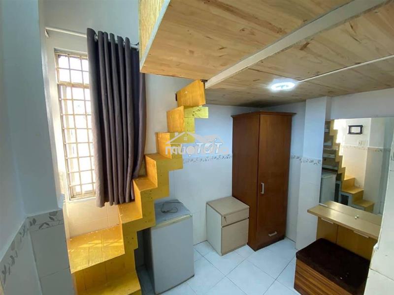 Căn hộ 18m2, có gác, 3tr, thang máy, trung tâm q10