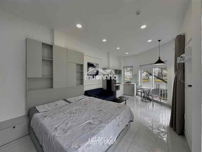Cho thuê căn hộ full nội thất, ban công thoáng đề thám quận 1