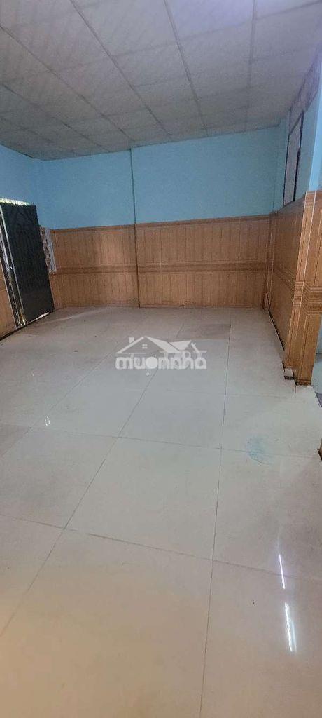 Cho thuê nhà nguyên căn hẻm thông phạm thế hiển f5,q8 - 4