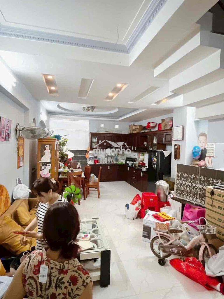 Cho thuê nhà nguyên căn đường đỗ nhuận 4.5x16m, đúc 3.5 tấm 4pn mới