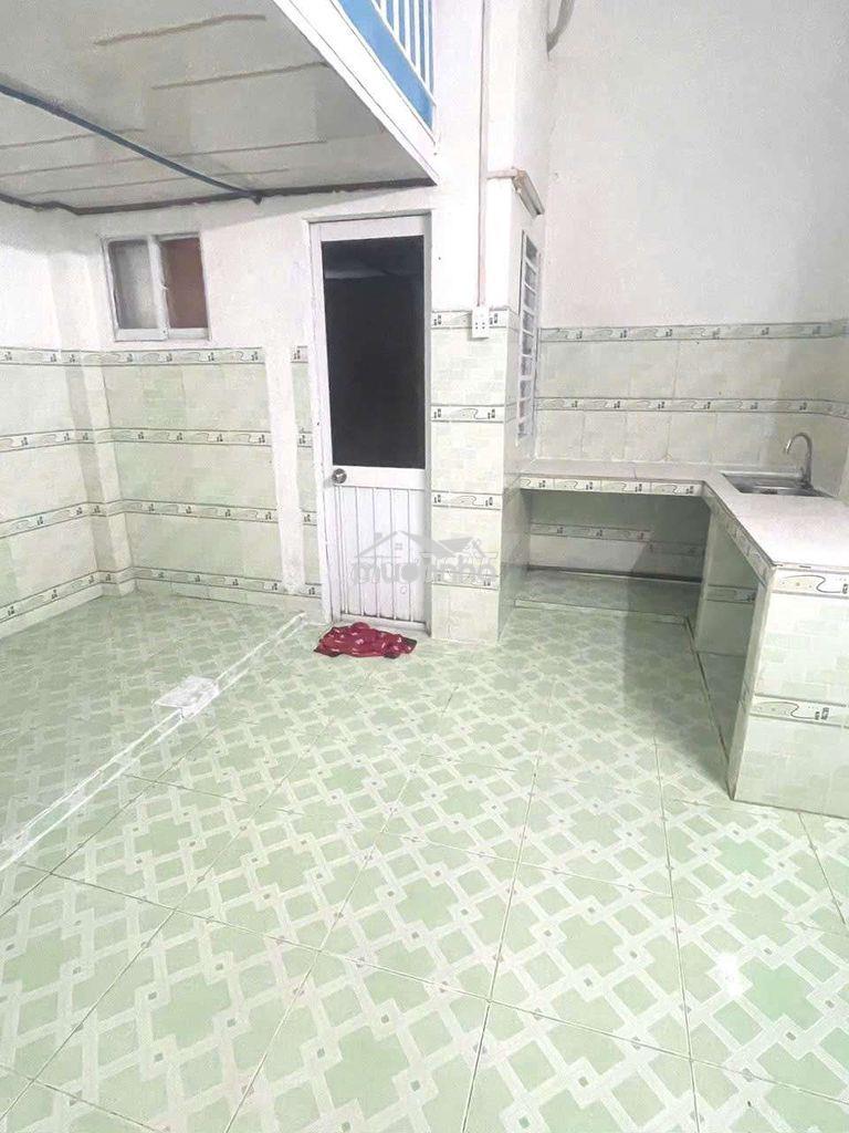 Phòng trọ cho thuê gần cầu tân thuận và kcx tân thuận  - 2