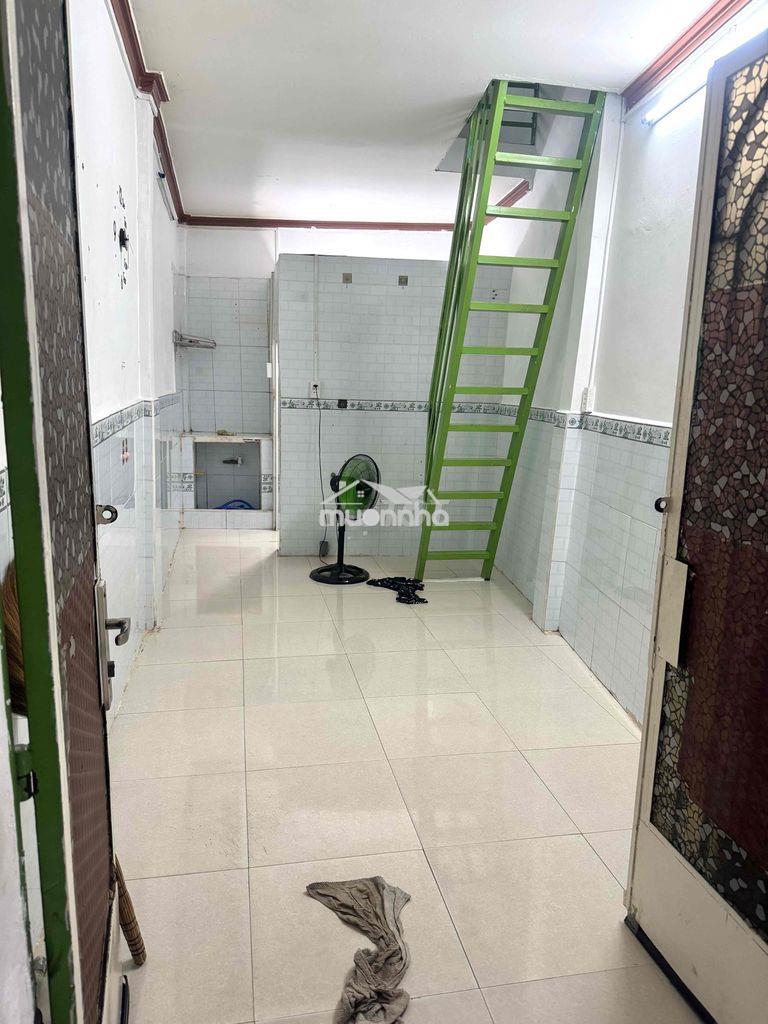 Cho thuê nhà chính chủ ( xloi ko tiếp môi giới )