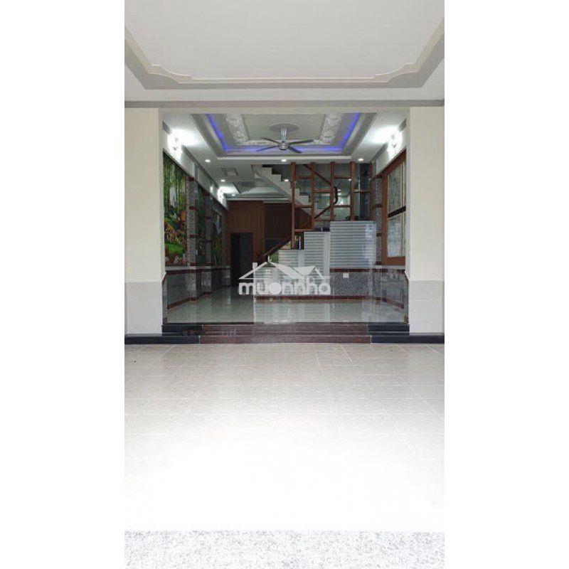 Cho thuê nhà  1 trệt 1 lầu  2 pn. giá 6tr5, sát chợ chánh lưu - 3