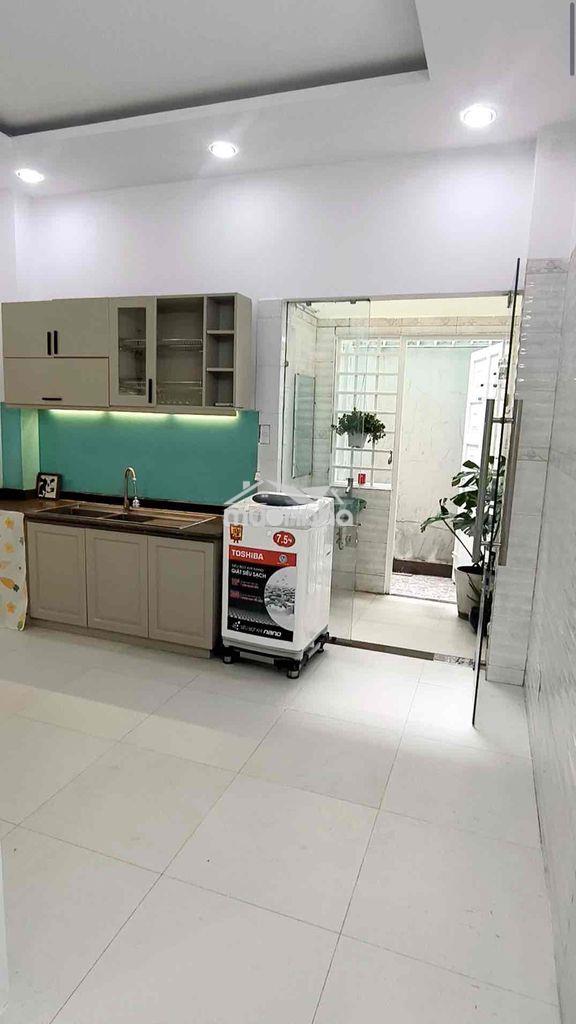 Phòng rộng thoáng mát. bình thạnh. an ninh. hẻm xe hơi - 4