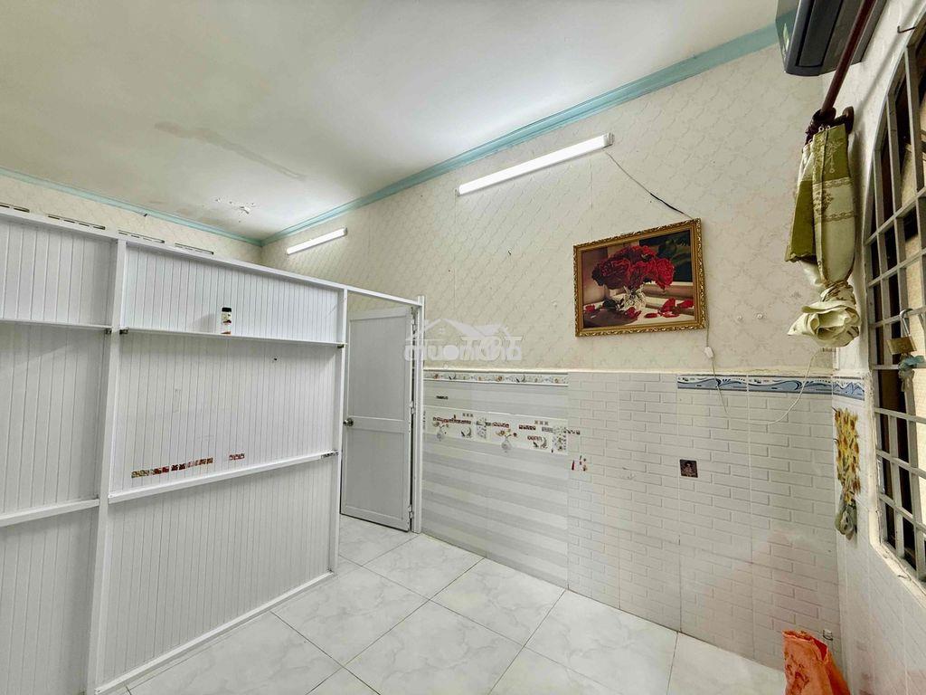 Cho thuê nhà cc lầu 1 nguyên căn đường nguyễn trãi - 4