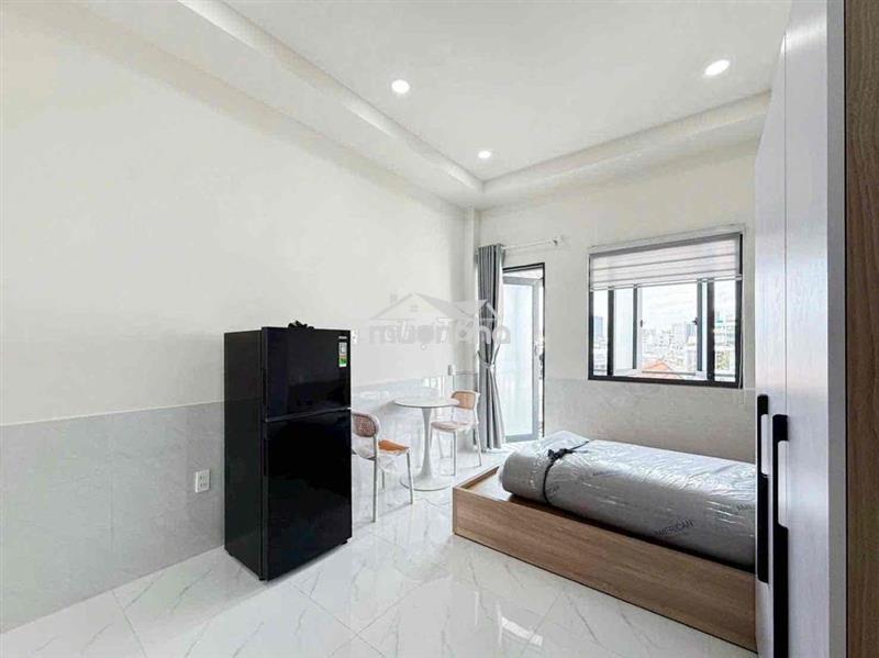 Cho thuê căn hộ 40m2 ban công rộng full nội thất cao cấp ngay quận 10