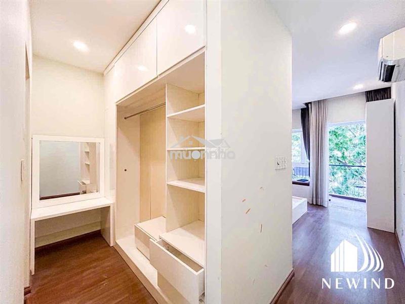 Phòng thoáng giá rẻ, tại tôn đản q4